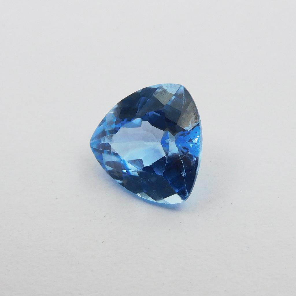 Natural Blue Sapphire Loose Gemstone Trillion Cut 5.15 Ct September Birthstone for Gem Collections