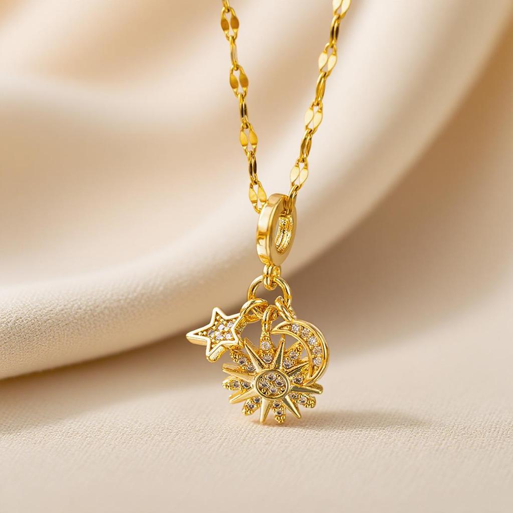 Elegant Light Luxury Zircon Necklace for Women - Gold-Plated, Simple Clavicle Chain