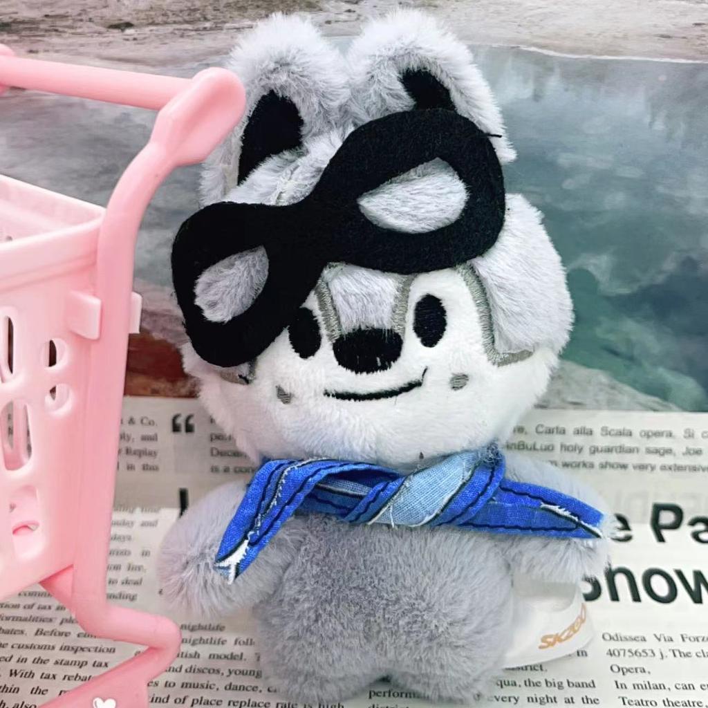 Stray Kids Pilot Stray Animal Plush Toy Skzoo Plush Children'S Glasses Pilot Li Longfu Plush Doll Indoor Decoration Toy