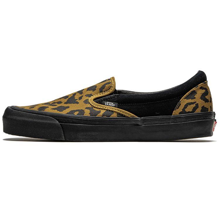 

Кроссовки унисекс Vans OG Classic Slip-On LX Leopard Коричнево-черные VN000UDFU9R