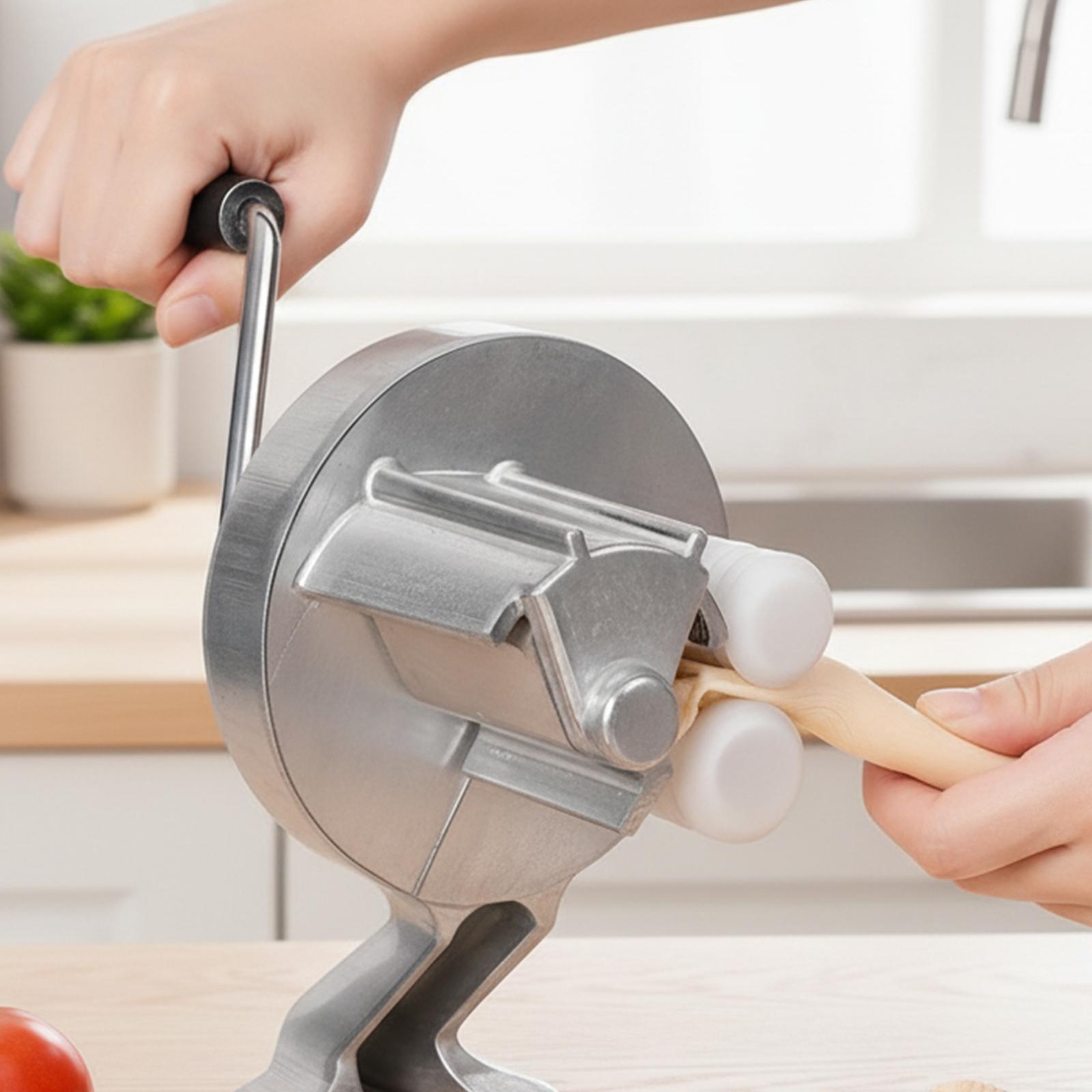 Manual Homemade Pasta Maker Hand Crank Macaroni Maker for Authentic Italian Pasta China Mainland
