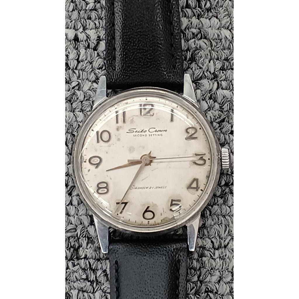 Used SEIKO CROWN Moritetsu 1977 hand-wound wristwatch