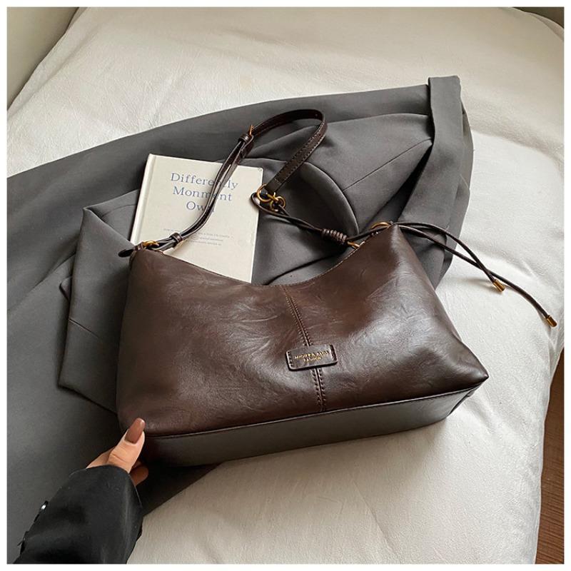 Stylish large-capacity high-value bag women s autumn new simple tote bag crossbody backpack