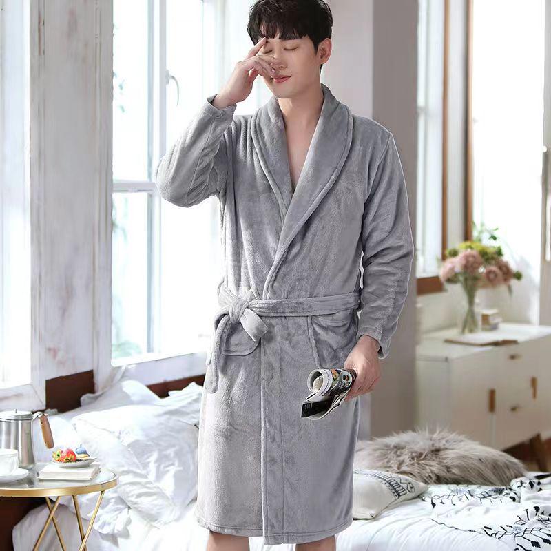 Men's Mid-Length Plush Coral Fleece Flannel Bathrobe for Autumn/Winter