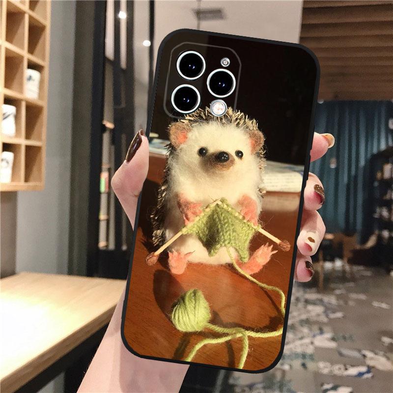 

Phone Case For iphone 17 Pro Max Air 16 15 14 13 Pro Max 15 16 Pro 15Plus Cute Baby Hedgehogs Case Funda iPhone 17ProMax