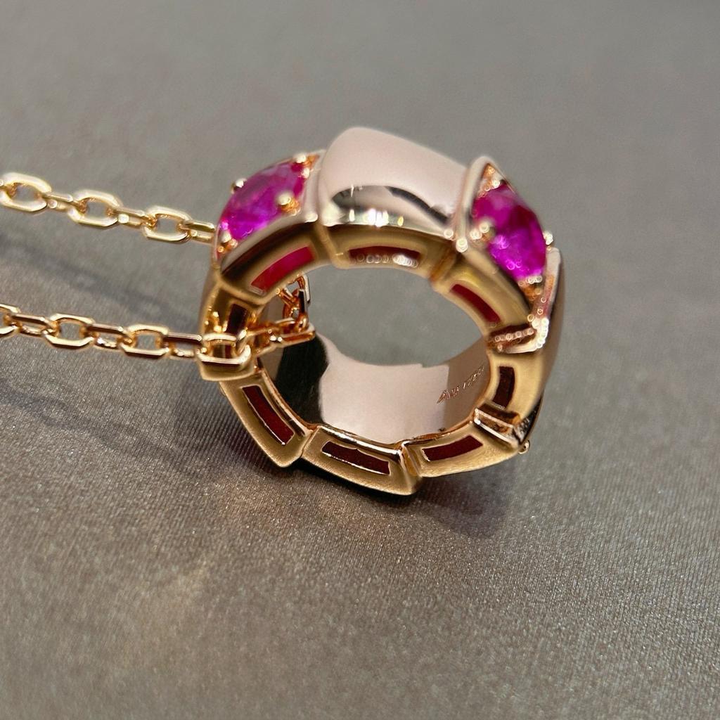 2024 Latest Hot Brand Vintage Women's Necklace Luxury Jewelry For Women 925 Sterling Silver Designer Pendant Chain Necklaces