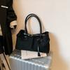 Large Capacity Matte Portable Commuter Bag Large Bag Women's New Retro Tote Bag Shoulder Armpit Bag