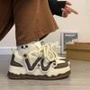 Dopamine platform white shoes women's 2025 autumn and winter new versatile casual shoes American trend design board shoes
