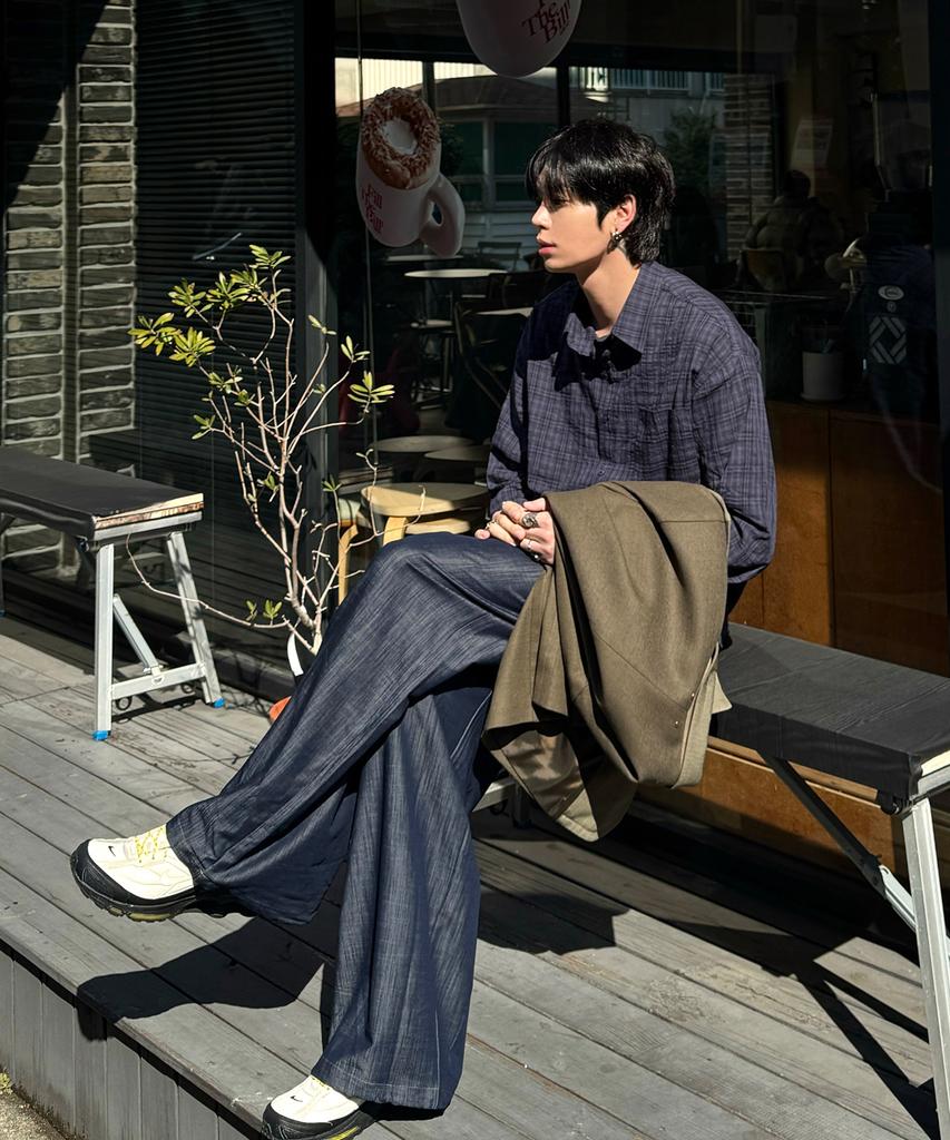 Mubeun Vintage Grunge Check Shirt Navy