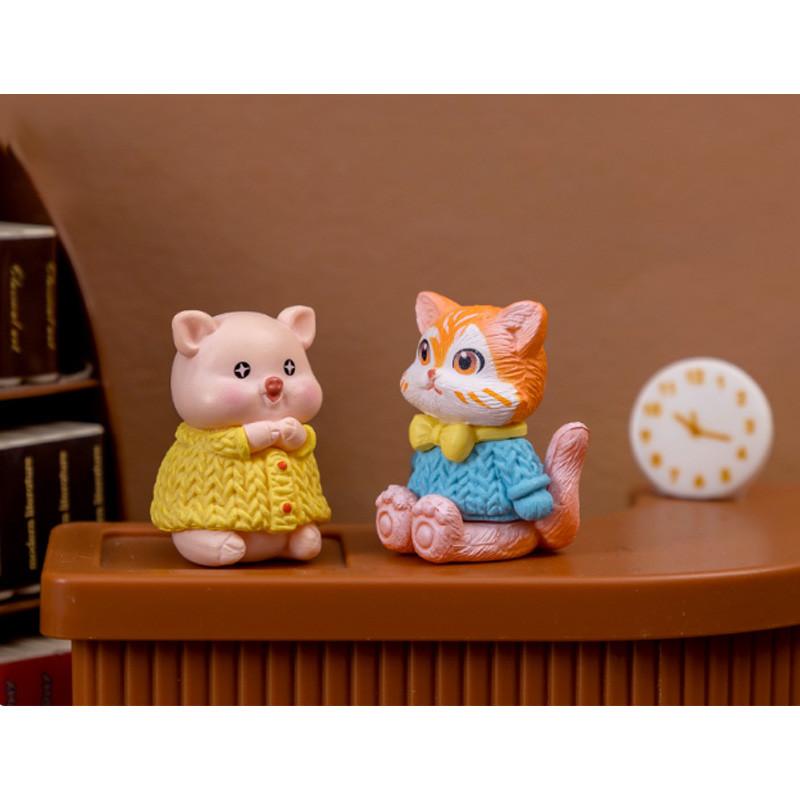 Charming Miniature Animal Figurines Resin Cat Pig Dog Desktop Decorations