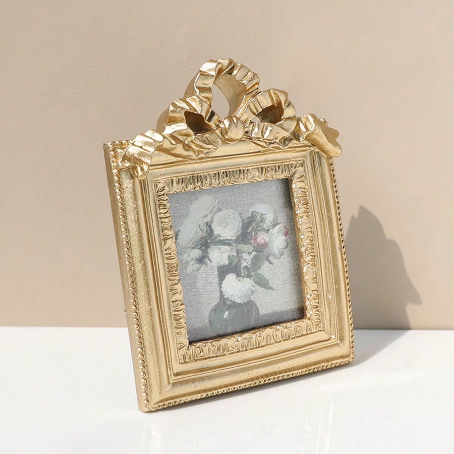 Classic Retro Photo Frame, Vintage Faux Wood Carving Frame, Decorative Desktop/Wall Frame, Gold Floral Engraving, Home Decor, Resin Frame