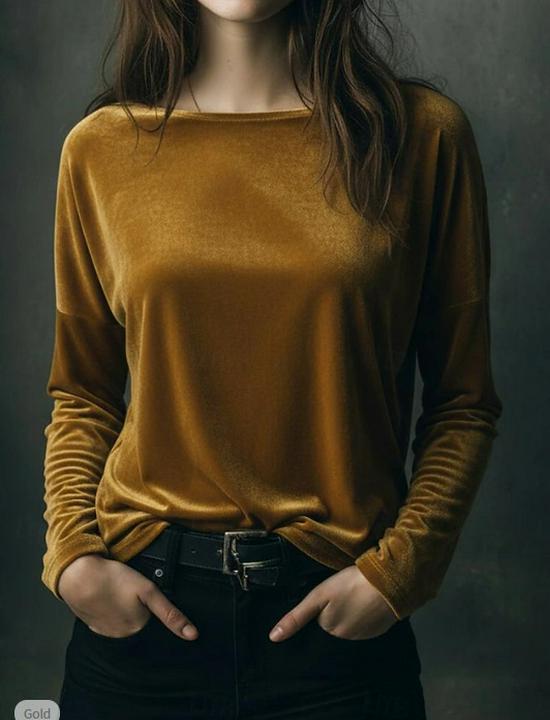 2026 Luxe Velvet French Knitwear: Chic Loose Round Neck Top for Fall/Winter