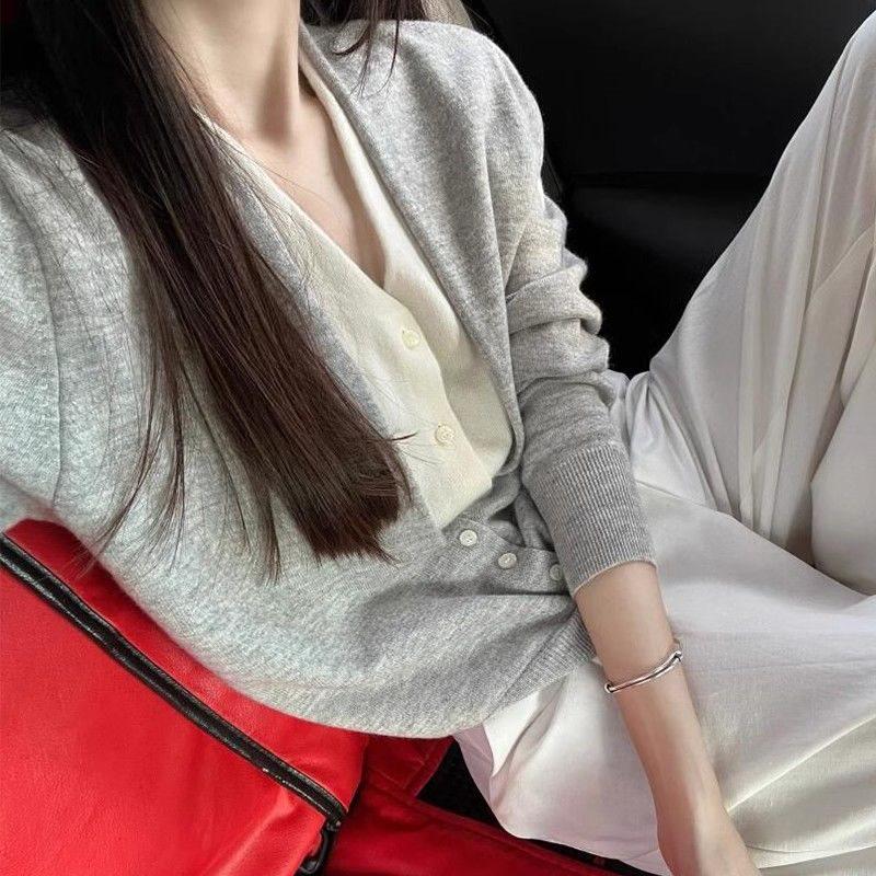 Women's Color Block Knit Cardigan - Two-Piece Look, Loose Fit, Early Spring Sweater Top.