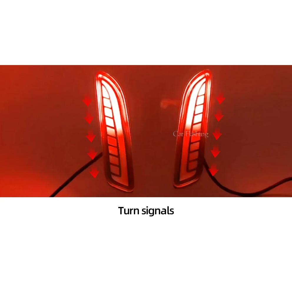 2PCS Car LED Reflector Light For Toyota Corolla Cross 2020 2021 2022 Rear Fog Lamp Bumper Brake Light Dynamic Turn Signal