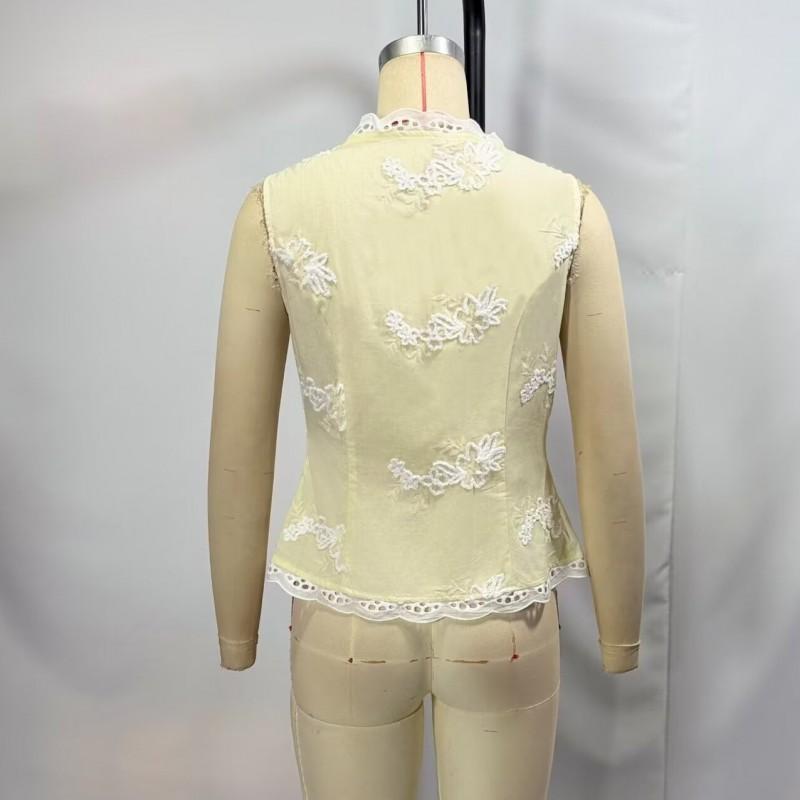 Womens V-Neck Embroidered Floral Crochet Trim Sleeveless Top - Sweet Chic Blouse