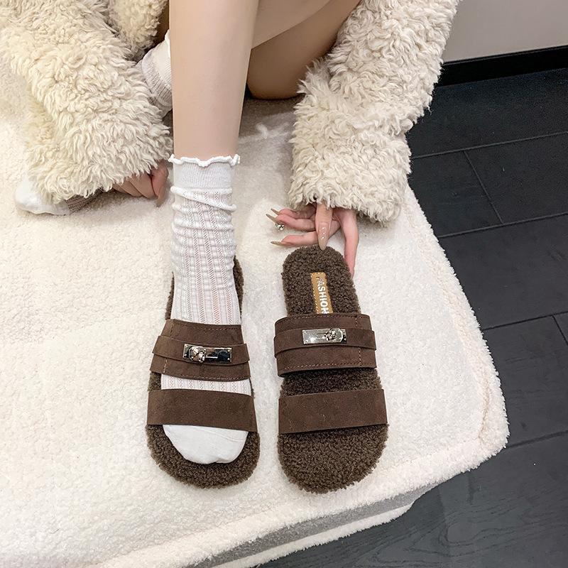 2025 autumn and winter new fashion versatile flat bottom one-word slippers women wear casual and comfortable fluffy slippers women