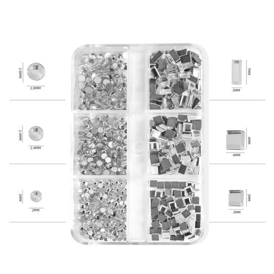 Strasuri rafinate pentru unghii. Frumusețe pentru unghii DIY