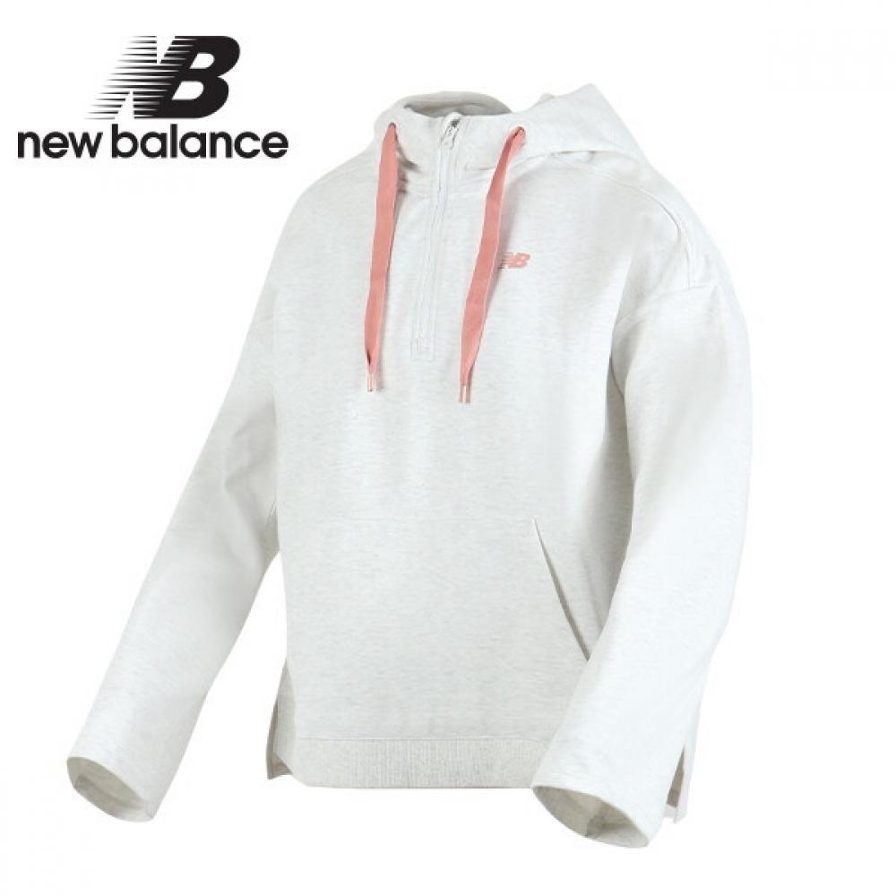 

New Balance Women S Semi Crop Anorak Light Grey 85