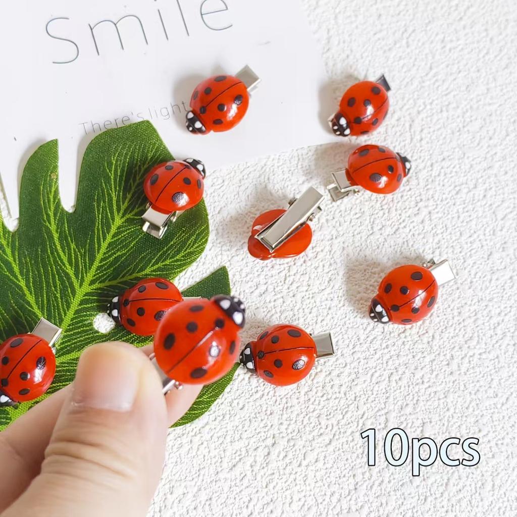 Ensemble de 10 pièces de pinces à cheveux tendance et mignonnes abeille coccinelle transfrontalières mini accessoires épingles à cheveux pour étudiants en gros amusant