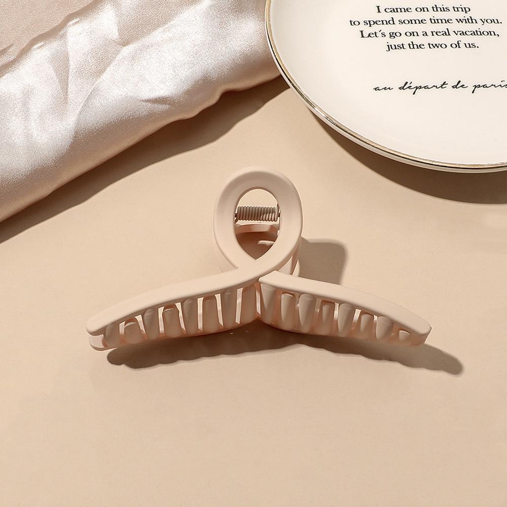 Korean Styles Trendy Large Brown Resin Hair Clips Claw for Women Accessories Jewelry Fashion Geometric Crab Headwear Girl