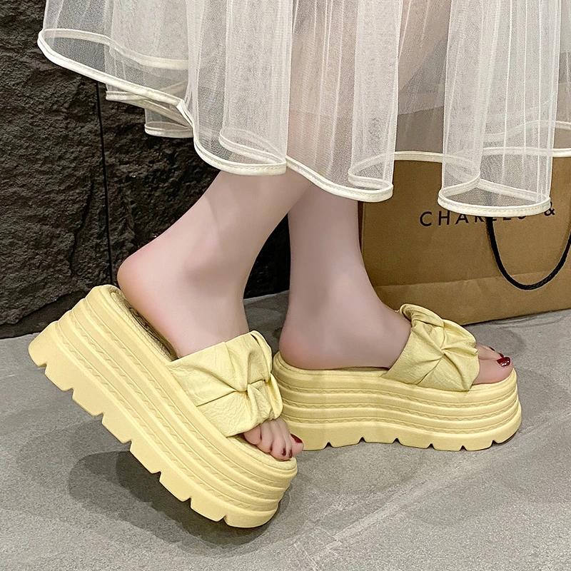 Fashion 8CM Summer Women Slippers New Pleated Thick Sole Dad Shoes Casual High Platform Slides Leisure Outside Flip-Flops Sneakers Woman