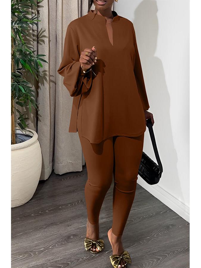 Elegant Two-Piece Set: V-Neck Split Top & Solid Color Skinny Pants