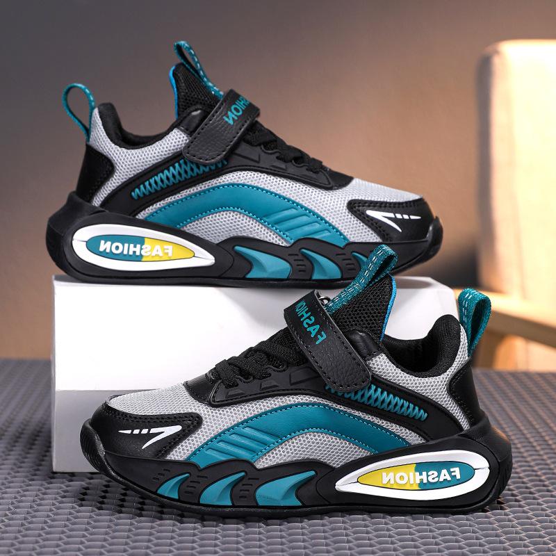 Autumn Non-Slip Breathable Mesh Boys' Sports Shoes with Soft Soles for Big Kids