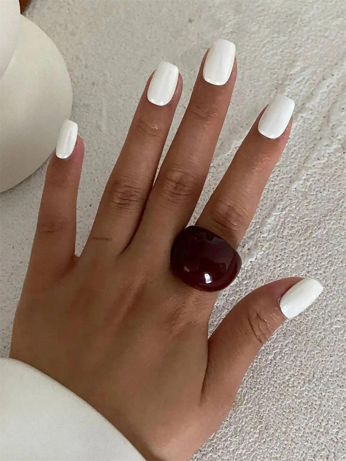 

Ingemark Vintage Irregular Smooth Resin Plastic Rings for Women New Trend Boho Geometric Finger Rings Aesthetic Party Jewelry Size 7