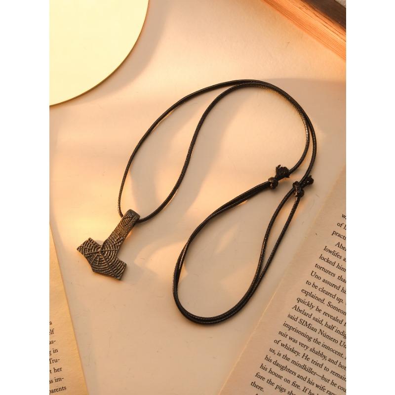 Colar com Pingente de Machado de Batalha Runa Viking Martelo de ThorRetrô Colar Longo Corrente de Suéter
