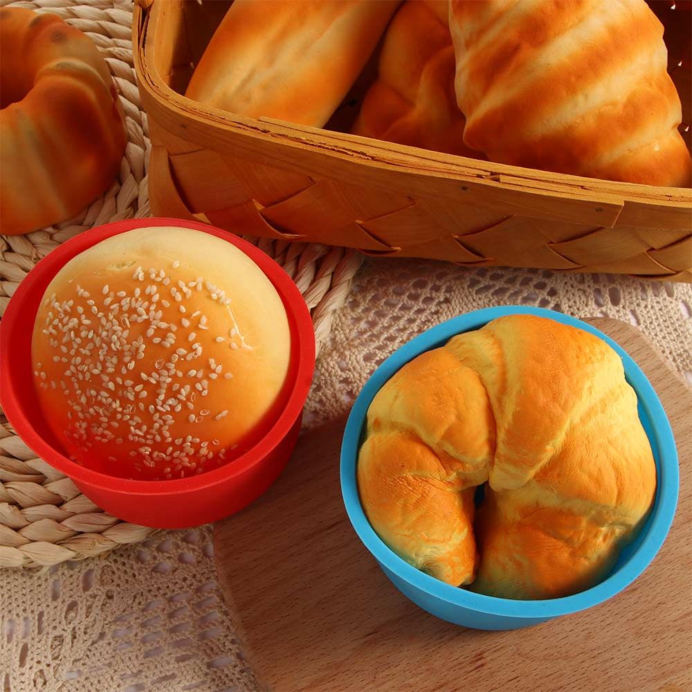 Silicone Mini Cake Molds 4 Inch Round Baking Pan Non-Stick Silicone Baking Mold Bakeware Pan Reusable Cake Pans for Mini Cake