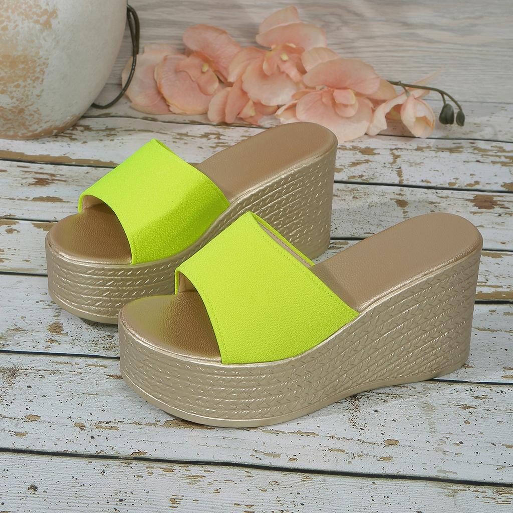 Big-size Platform Wedge Sandals with Pointed Toes and Thick Soles, Beach Shoes for Women Devotion