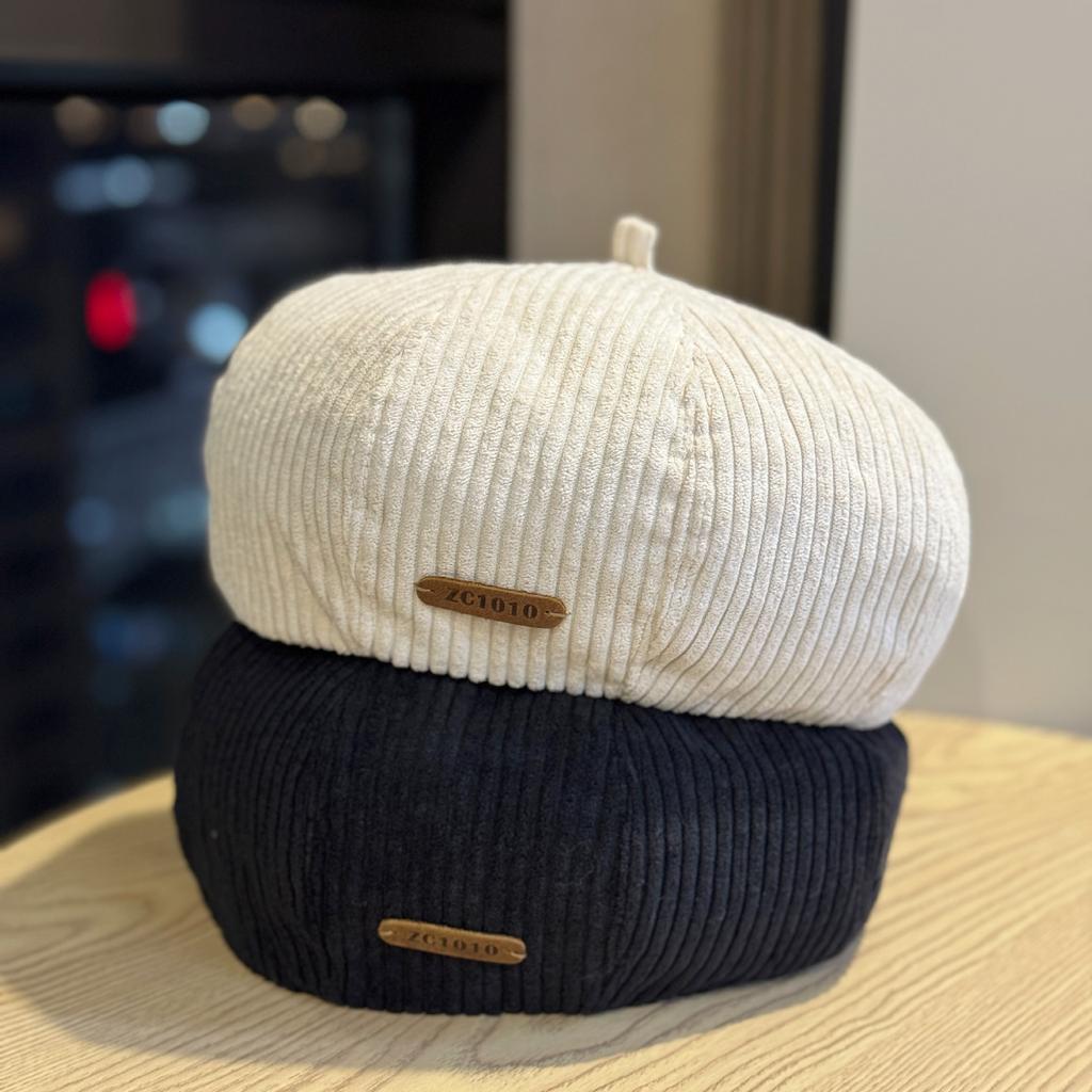 New Corduroy Letter Leather Label Beret for Women Early Autumn Casual Fashion Versatile Painter Hat Temperament Literary Pumpkin