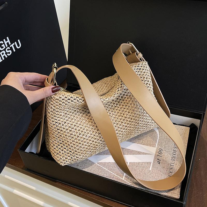 Women Woven Bag Summer Beach Holiday Handbag Portable Tote Bag Fashi Casual Big Capacity Women Shoulder Bags 2026 New