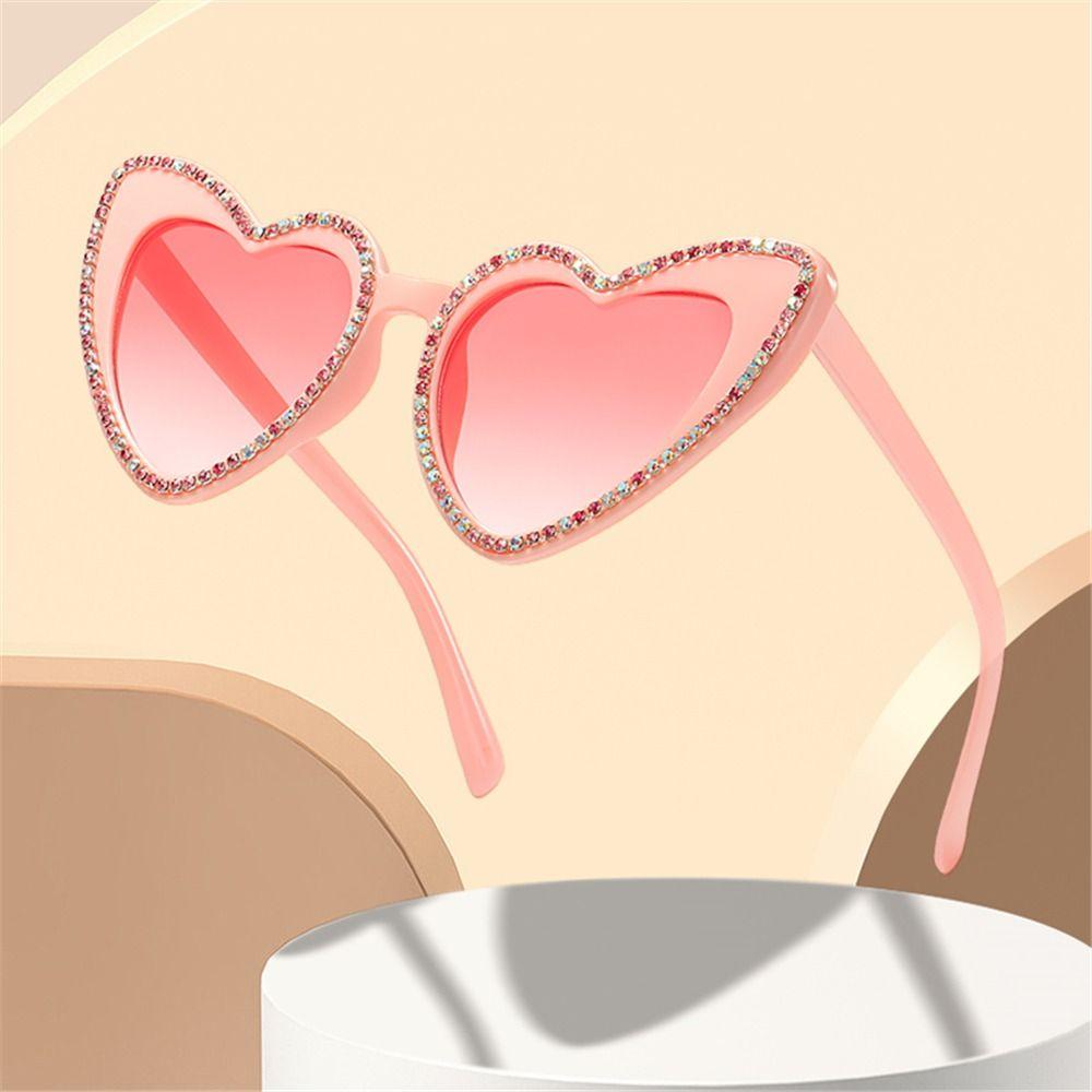 

Солнцезащитные очки с блестящими бриллиантами в стиле хип-хоп, женские очки, винтажные очки в форме сердца для женщин