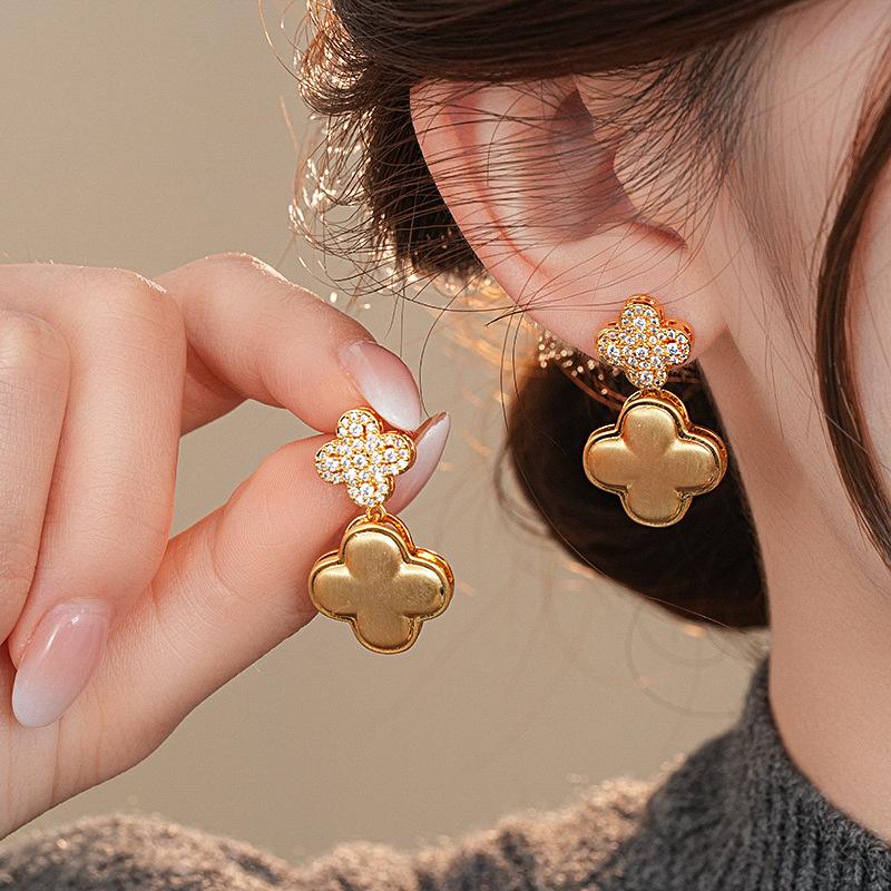 

Серьги-кисточки «Серебряная игла» - Модные длинные висячие серьги в изысканном стиле