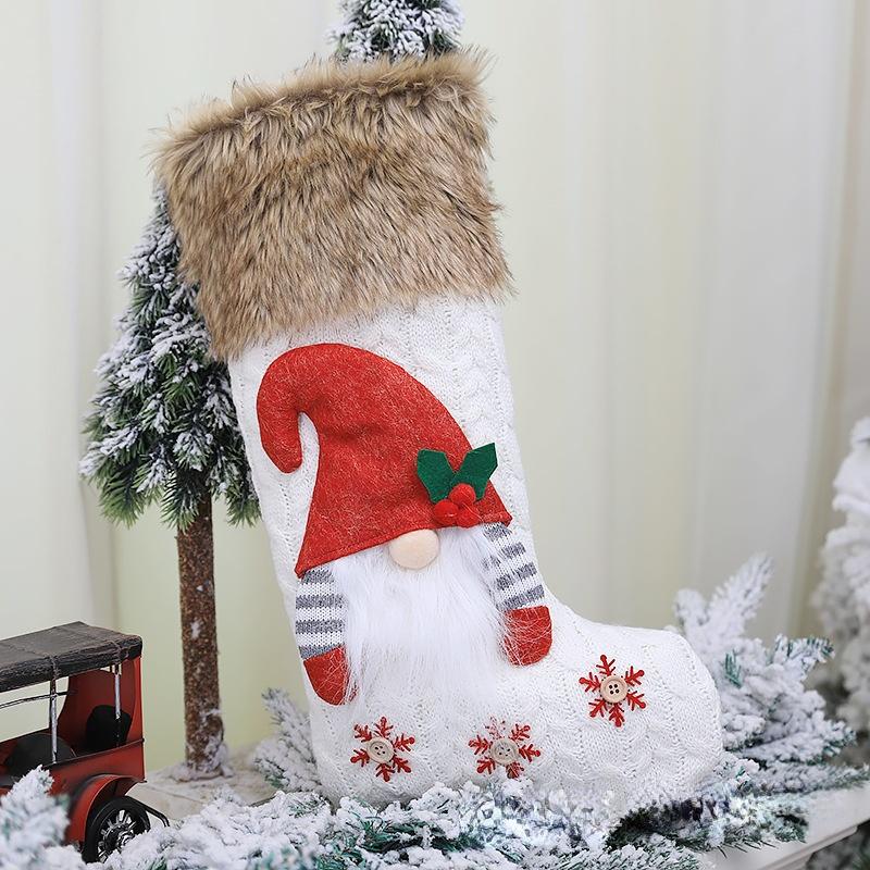 

Christmas Decorations Creative Gifts Raw Edge Standing Forest Man Doll Gift Gift Bag Knitted Christmas Socks Santa Claus Pattern білий