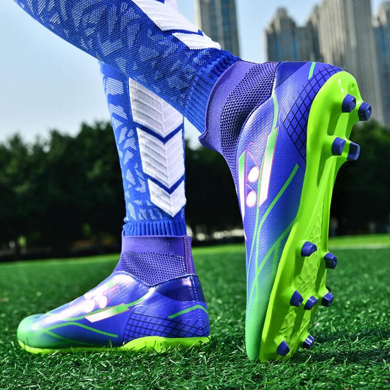 35-45Unisex Football Boots Youth Large Size Football Boots Rubber Soft Sole Long Nails AG Professional Artificial Lawn Training Football Shoes