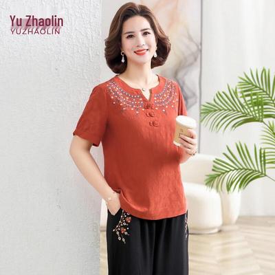 חליפות וסטים – חליפות עם מכנסיים