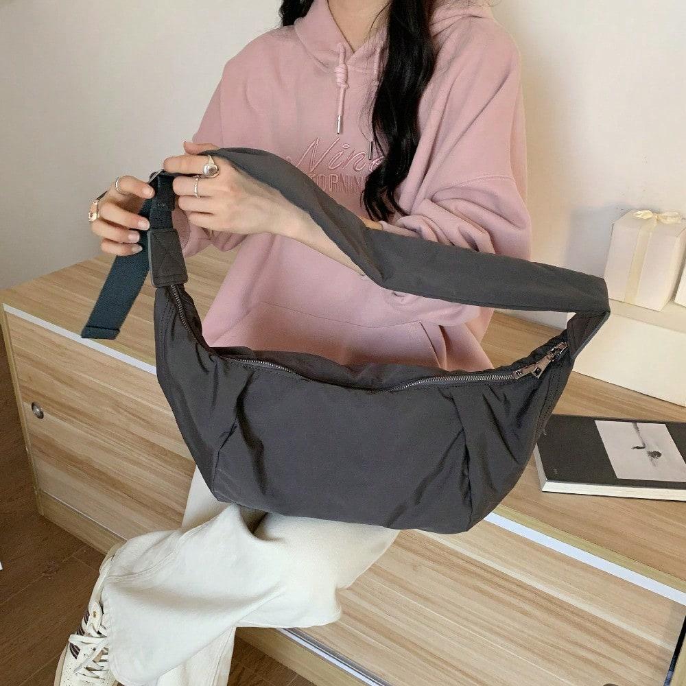 Universal Oblique Dumpling Bag For Boys And Girls Lightweight Versatile Shoulder Bag