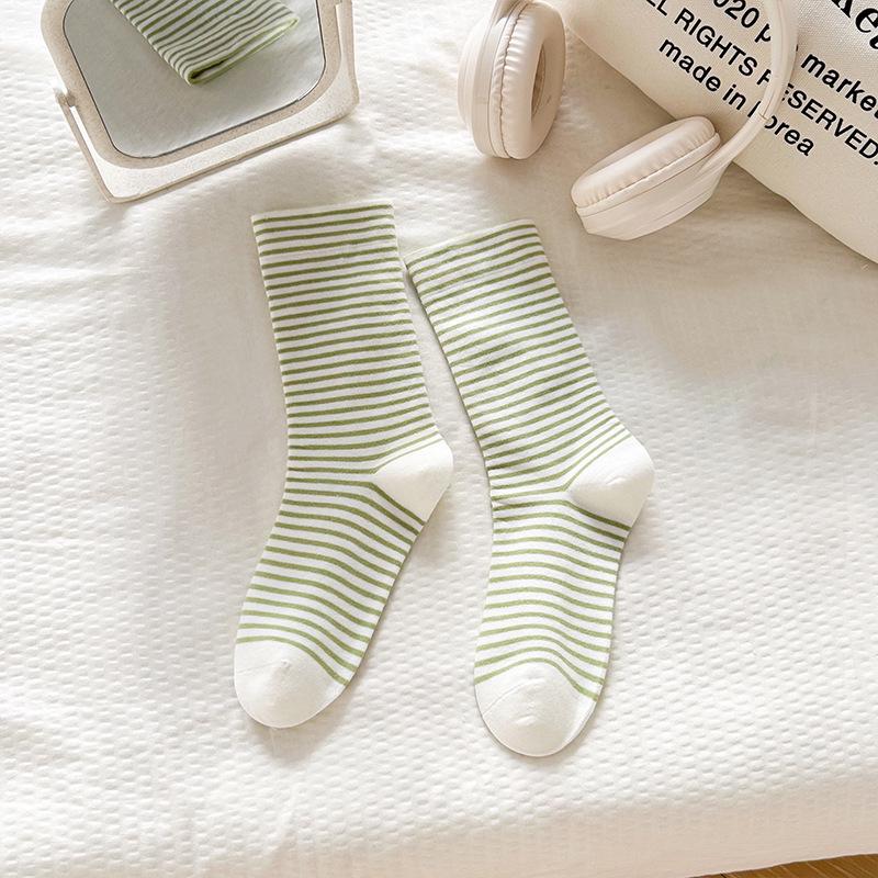 Striped Mid-Calf Maternity Socks, Summer Thin & Boneless, Wide Opening, Pure Cotton, Versatile Slouch Socks for Pregnant Women & Students