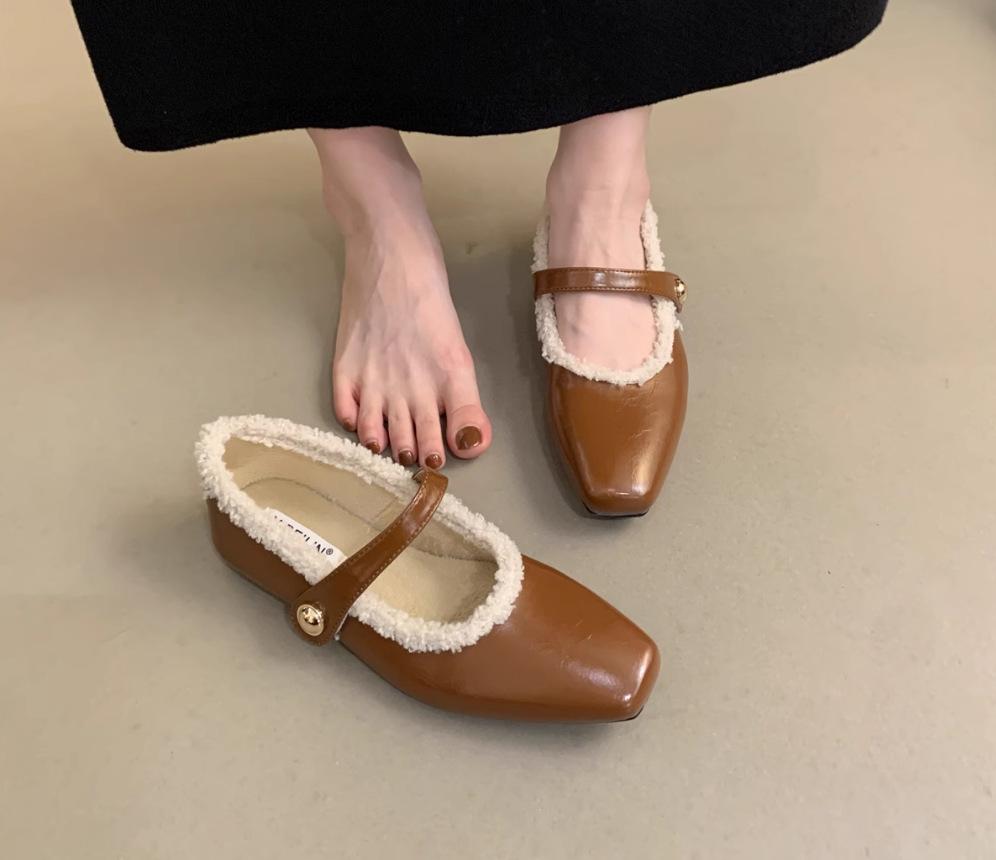 

Flat autumn and winter plush cotton shoes single shoes women s shoes new square head black Mary Jane evening shoes 40