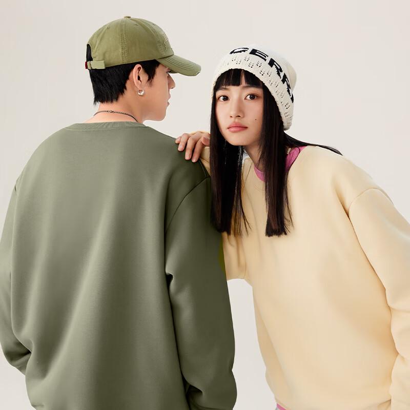 MINISO Men's Winter Fleece Lined Crew Neck Sweatshirt