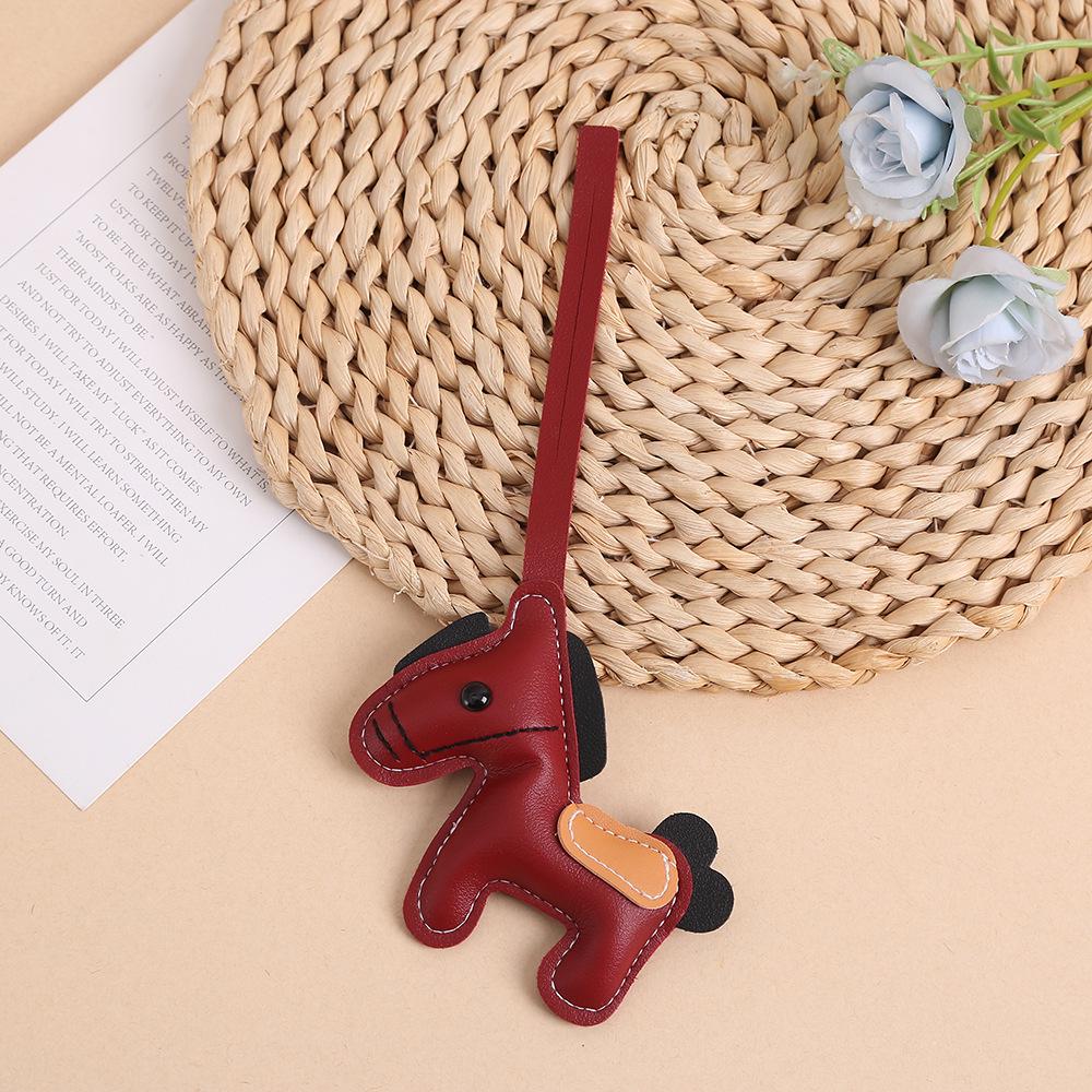 Year of the Horse PU Leather Keychain Ornament: Versatile Bag Pendant & Trendy Car Keyring