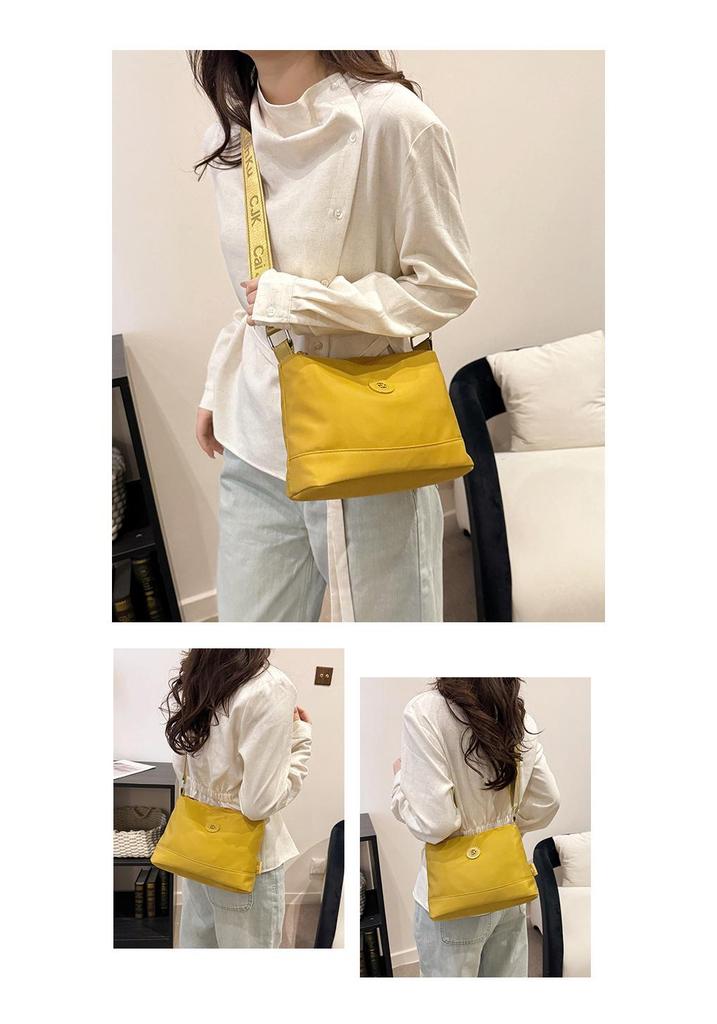 Trendy Oxford Cloth Women's Single-Shoulder Crossbody Bag