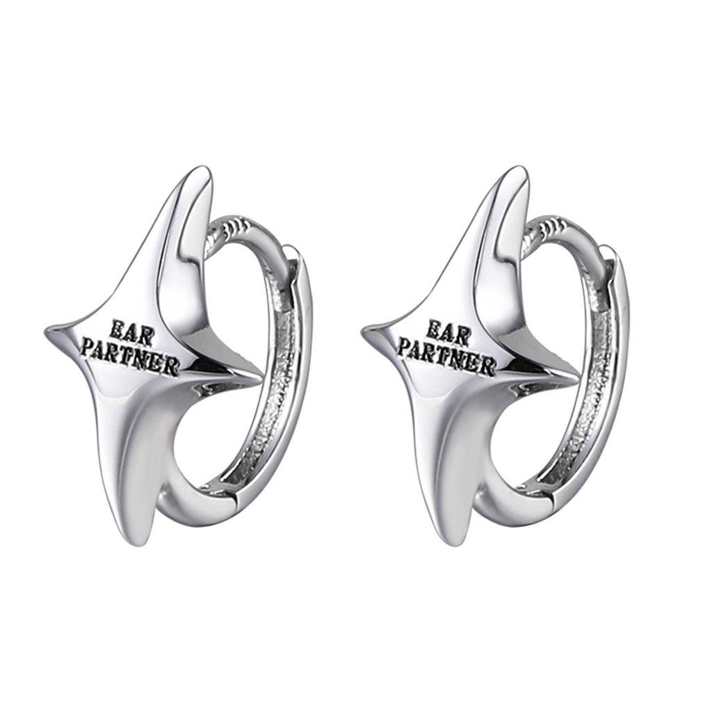 Light luxury personalized star earrings women's exquisite and small silver needle earbone nails niche design high-end new earrings ear buckles