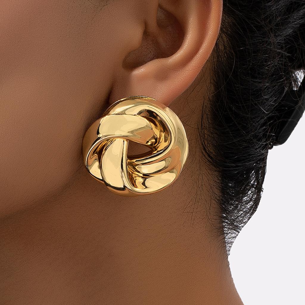 Gold Exquisite And Silver Plated Alloy Geometric Earrings Trendy Style Spring