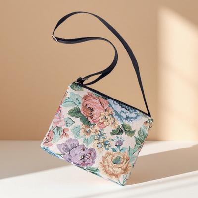 Tasche im Ethno-Stil, doppelseitig bestickt, kleine quadratische Damentasche, Umhängetasche, leichte kleine Tasche, Reisetasche