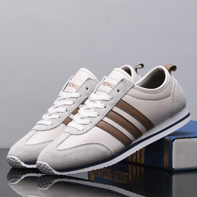 Încălțăminte unisex – Adidaşi