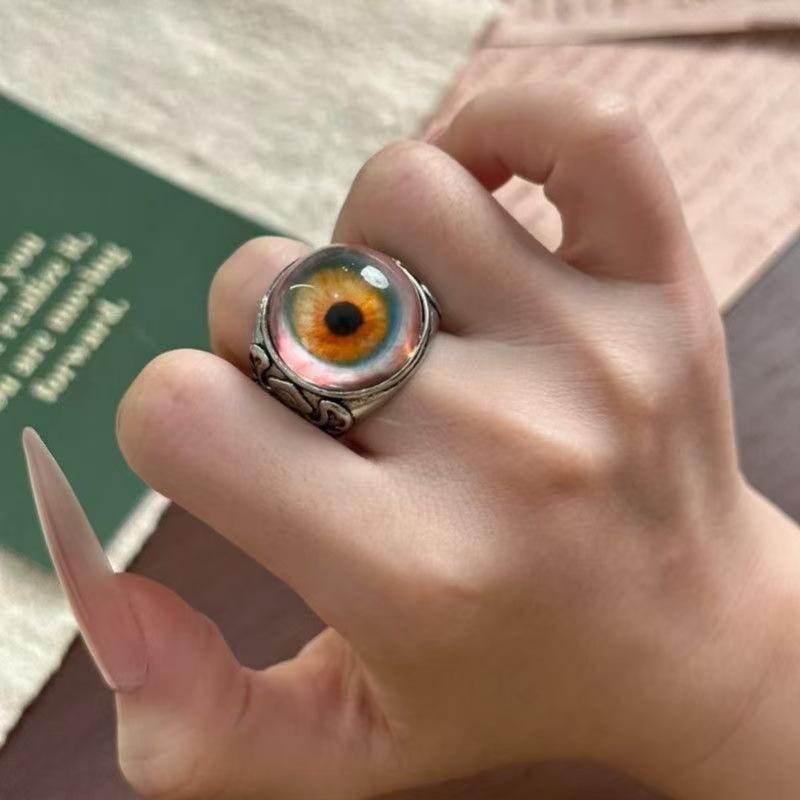 Realistic Blood Red Eyeball Open Ring - Retro and Bold Design