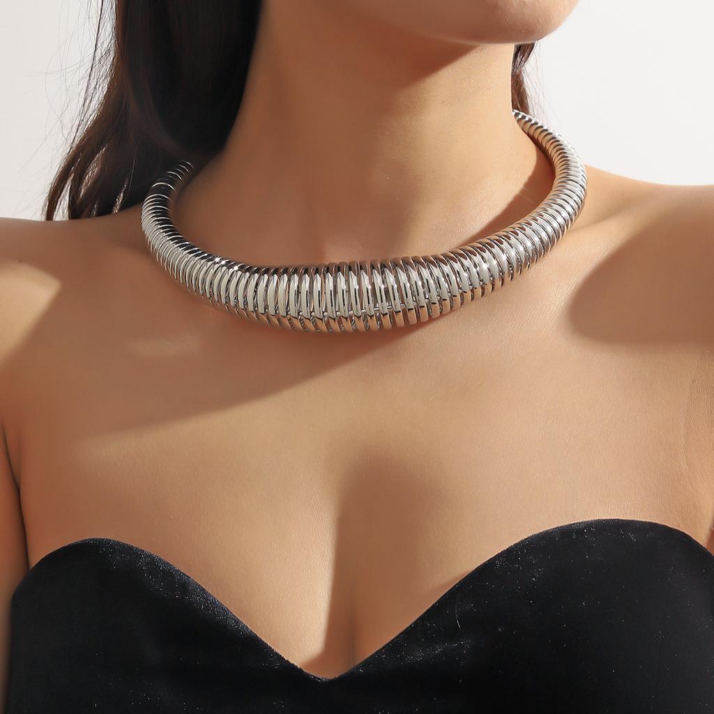 Prehnaný reťazový hip hopový choker náhrdelník pre ženy punk rockový hadí šperkový doplnok